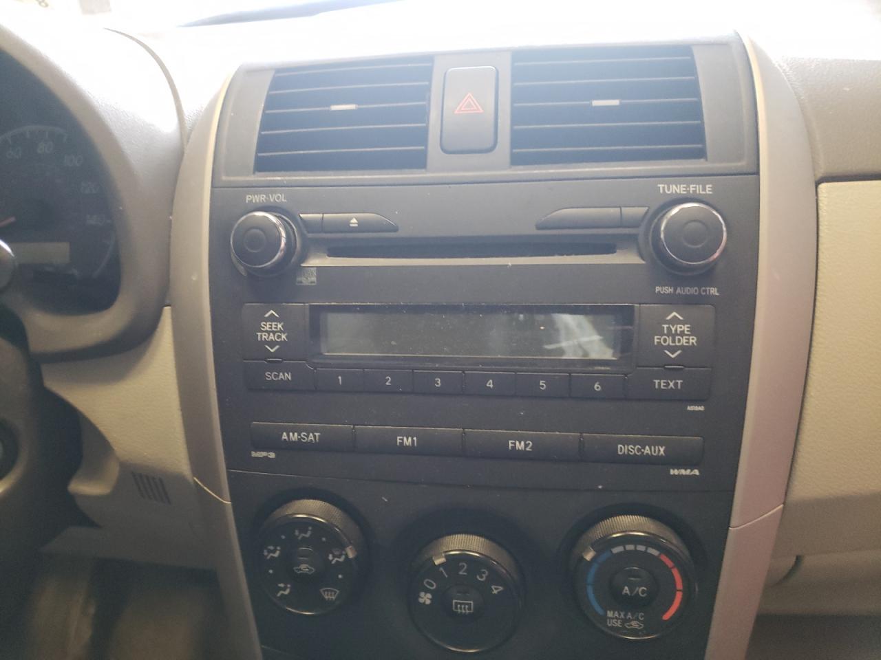Photo 9 from auction – 2010 TOYOTA COROLLA BA with VIN 2T1BU4EE5AC379206