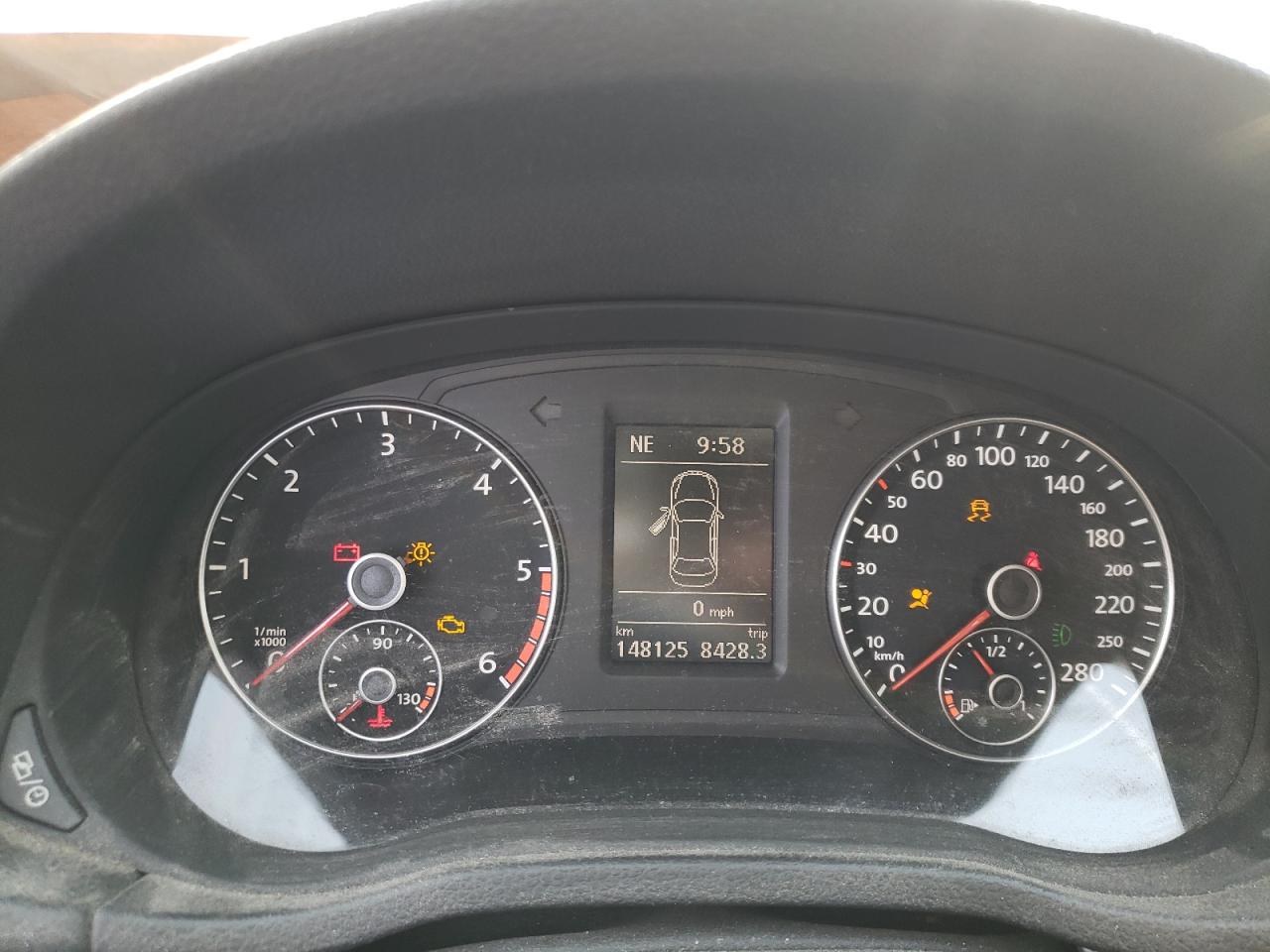 Photo 8 from auction – 2015 VOLKSWAGEN PASSAT S with VIN 1VWAV7A39FC025006