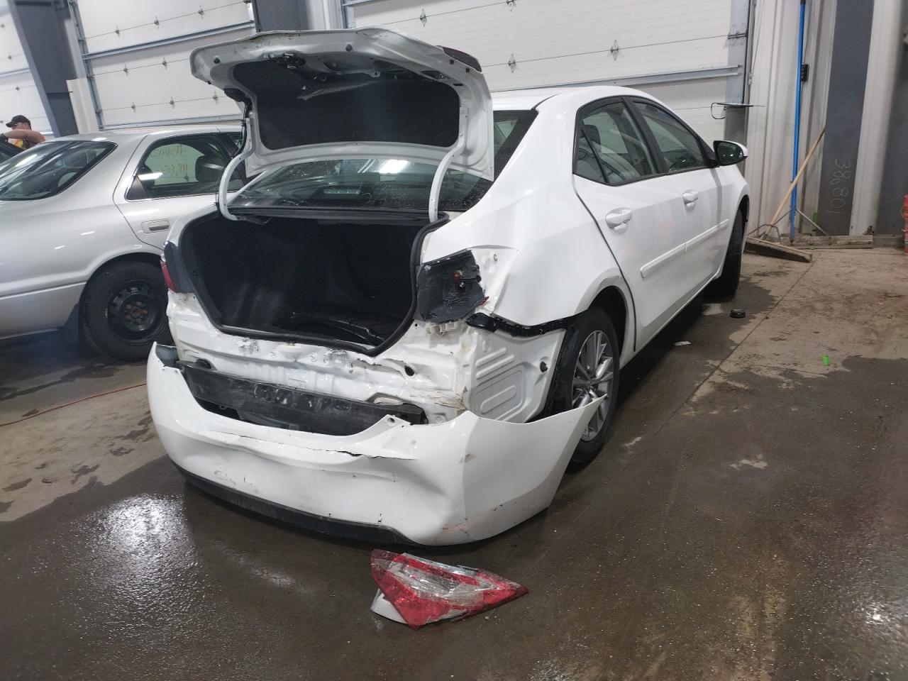 صورة رقم 4 من المزاد - 2015 TOYOTA COROLLA L مع VIN 2T1BURHE7FC377151
