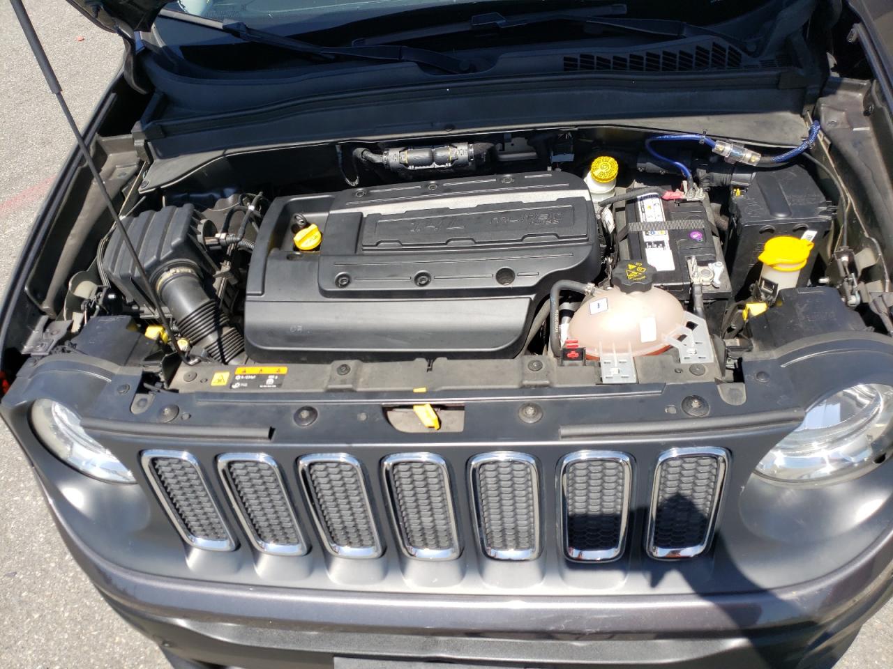 Photo 7 from auction – 2016 JEEP RENEGADE S with VIN ZACCJBAW7GPC51501