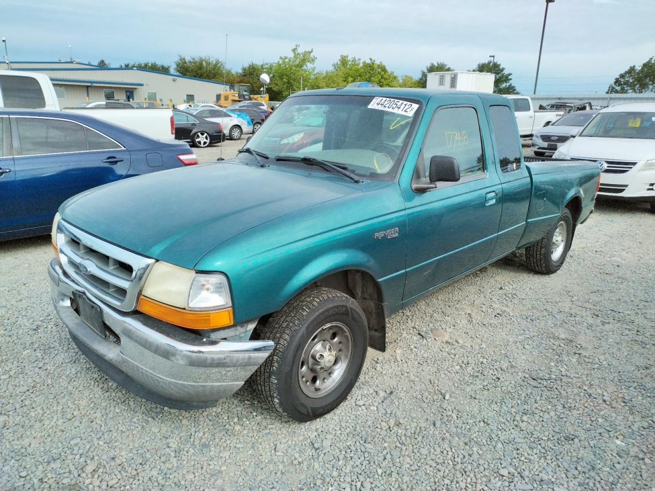 Photo 2 from auction – 1998 FORD RANGER SUP with VIN 1FTYR14C2WPB41297
