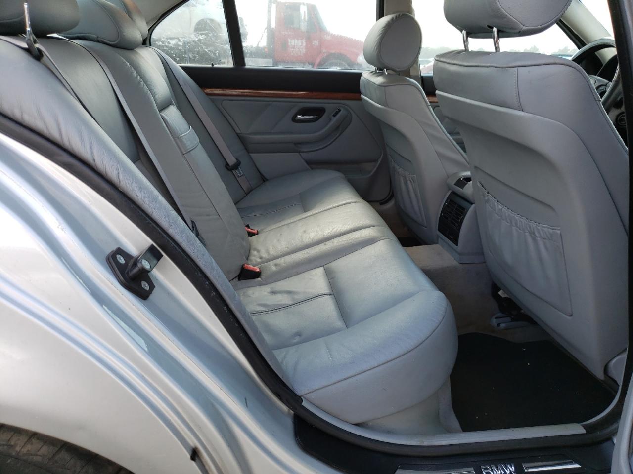 Photo 6 from auction – 1999 BMW 528 I AUTO with VIN WBADM6331XBY30450