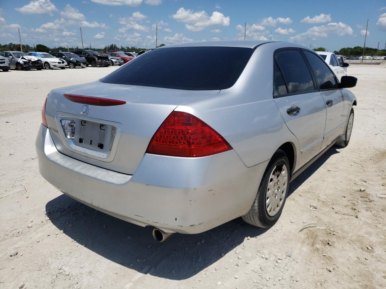 Photo 4 from auction – 2007 HONDA ACCORD VAL with VIN 1HGCM56167A204113