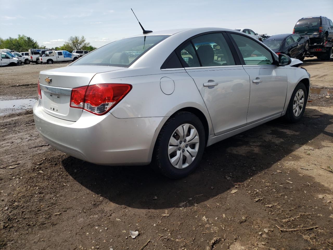 Photo 4 from auction – 2012 CHEVROLET CRUZE LS with VIN 1G1PC5SH2C7262810