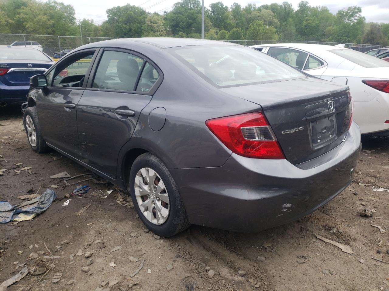 Photo 3 from auction – 2012 HONDA CIVIC LX with VIN 19XFB2F55CE340940