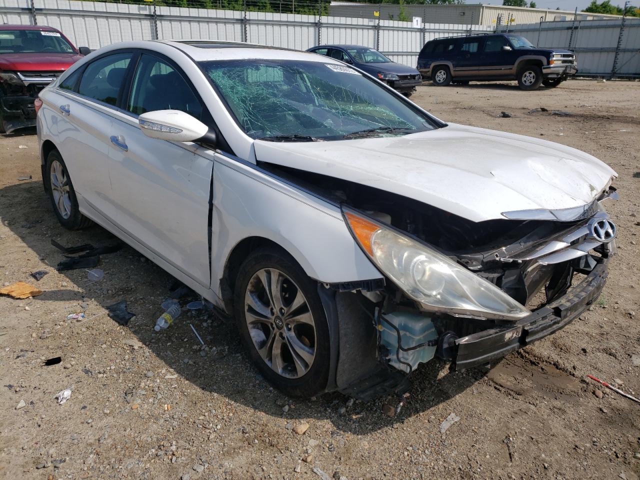Photo 1 from auction – 2013 HYUNDAI SONATA SE with VIN 5NPEC4AC6DH572115
