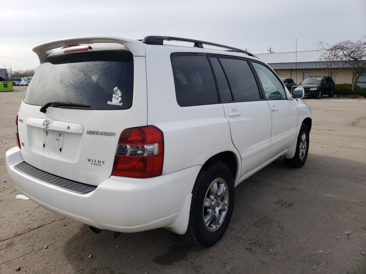 Photo 4 from auction – 2004 TOYOTA HIGHLANDER with VIN JTEGP21A840024710