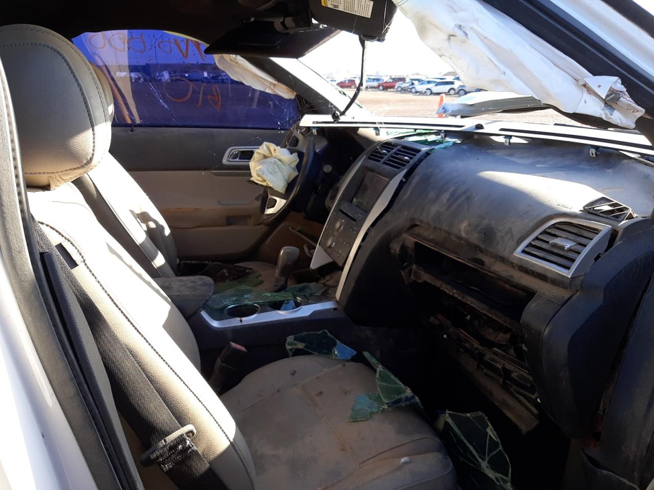 Photo 5 from auction – 2012 FORD EXPLORER X with VIN 1FMHK8D84CGB02467