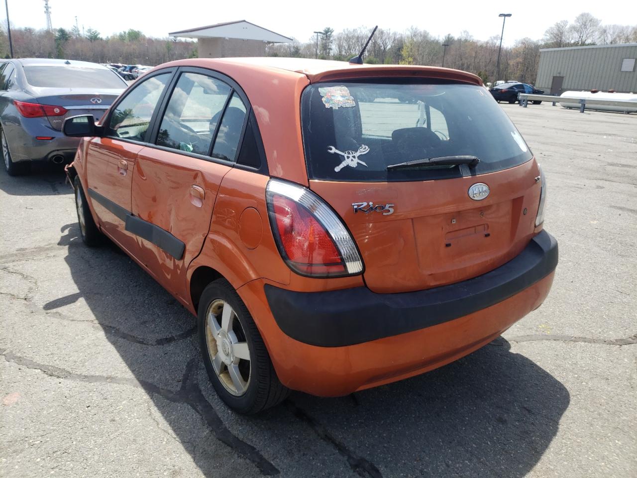 Photo 3 from auction – 2006 KIA RIO 5 with VIN KNADE163966144191