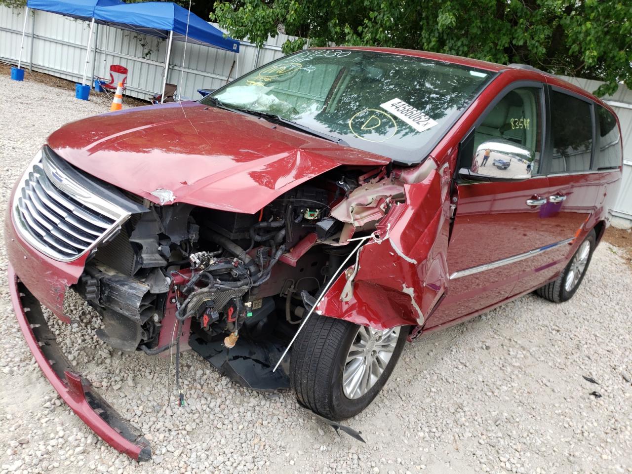 Photo 9 from auction – 2015 CHRYSLER TOWN&COUNT with VIN 2C4RC1CG6FR526645