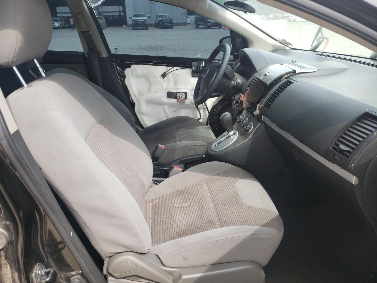 Photo 5 from auction – 2011 NISSAN SENTRA 2.0 with VIN 3N1AB6AP8BL642617