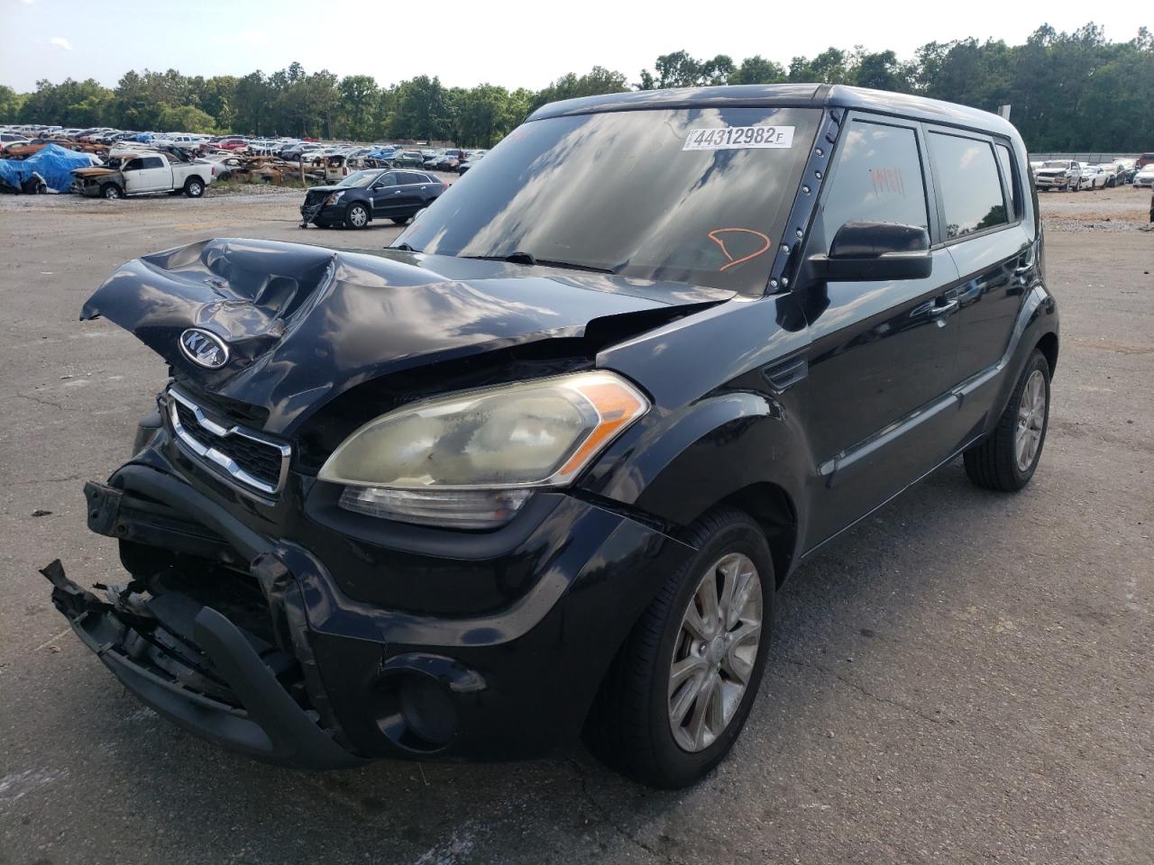 Photo 2 from auction – 2012 KIA SOUL + with VIN KNDJT2A6XC7366215