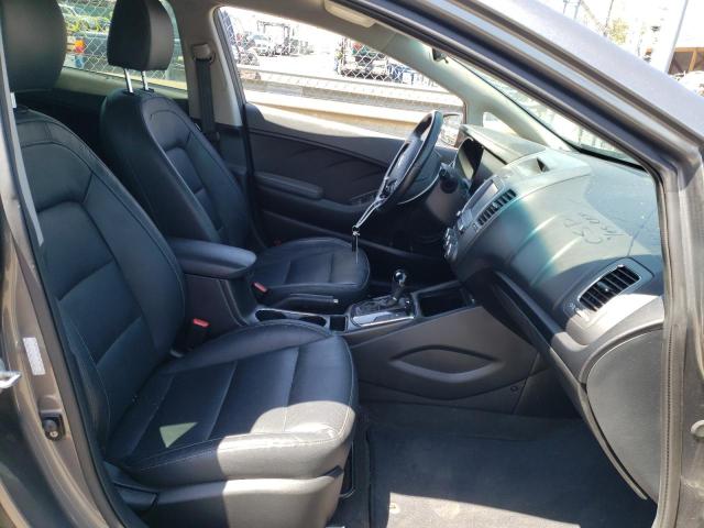 Photo 5 from auction – 2017 KIA FORTE EX with VIN KNAFX5A85H5721191