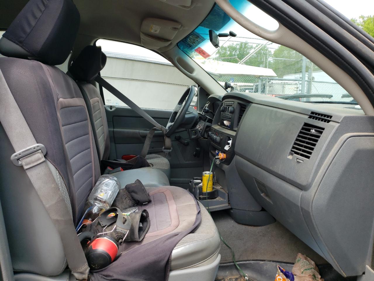 Photo 5 from auction – 2006 DODGE RAM 1500 S with VIN 1D7HU18N76J244394