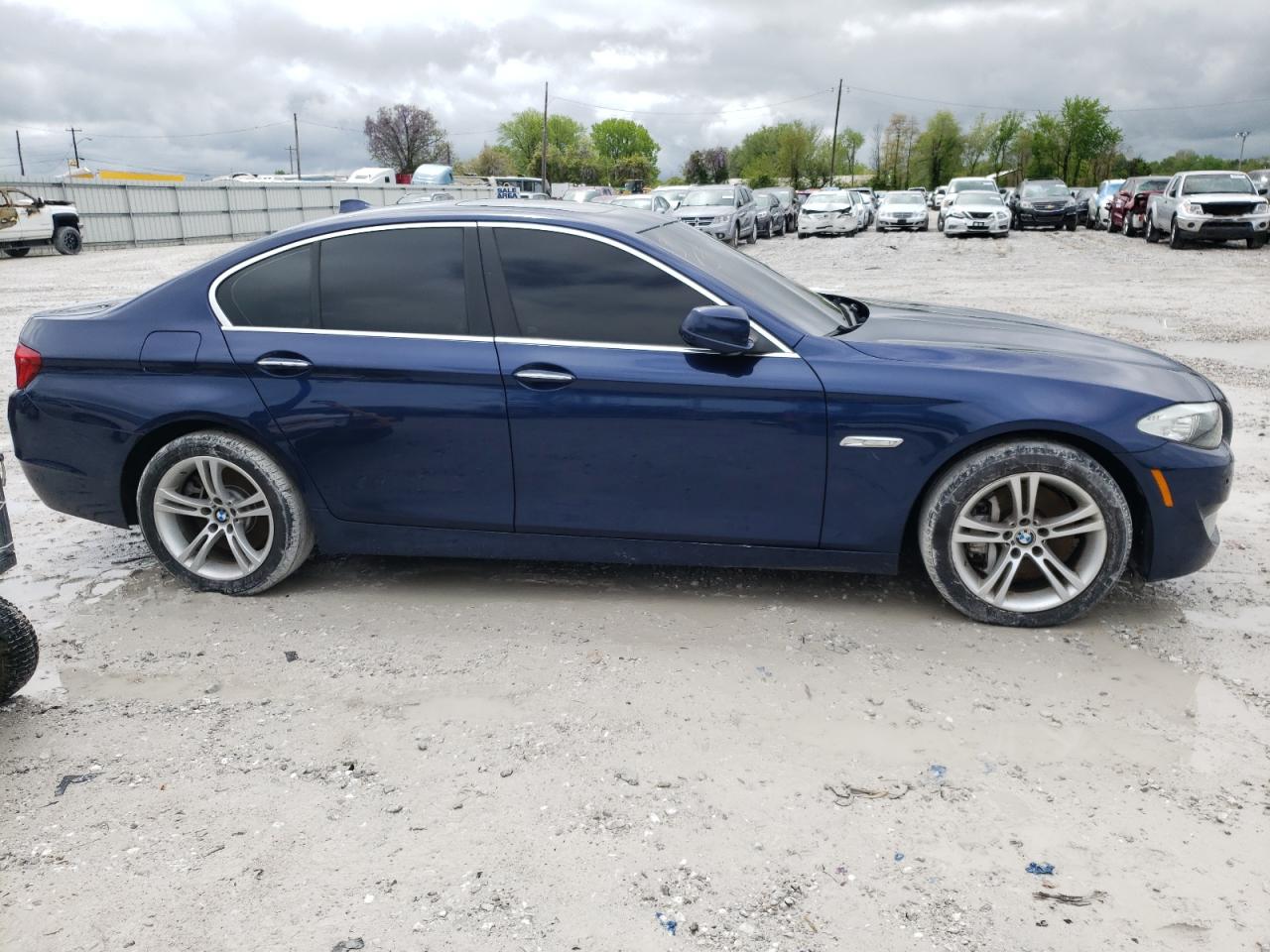 Photo 9 from auction – 2011 BMW 550 I with VIN WBAFR9C58BC270619