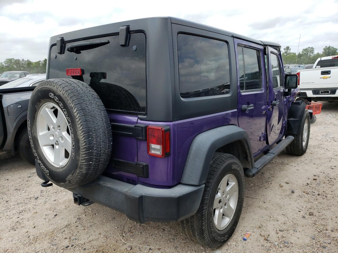 Photo 4 from auction – 2017 JEEP WRANGLER U with VIN 1C4BJWDG6HL617008