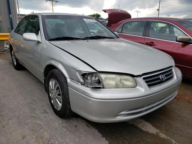 Photo 3 from auction – 2001 TOYOTA CAMRY CE A with VIN 4T1BG22K01U846830