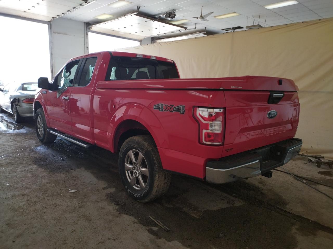 Photo 3 from auction – 2018 FORD F150 SUPER with VIN 1FTFX1E57JFD51616