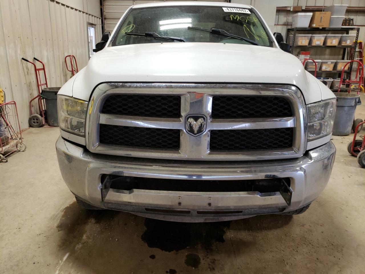 Photo 9 from auction – 2018 RAM 2500 ST with VIN 3C6UR5CL5JG107124