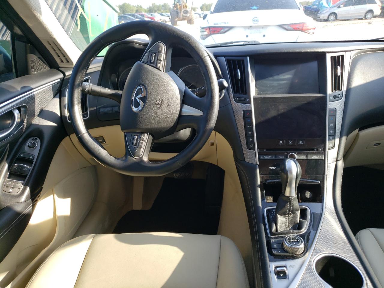 Photo 9 from auction – 2016 INFINITI Q50 PREMIU with VIN JN1EV7AP0GM304432