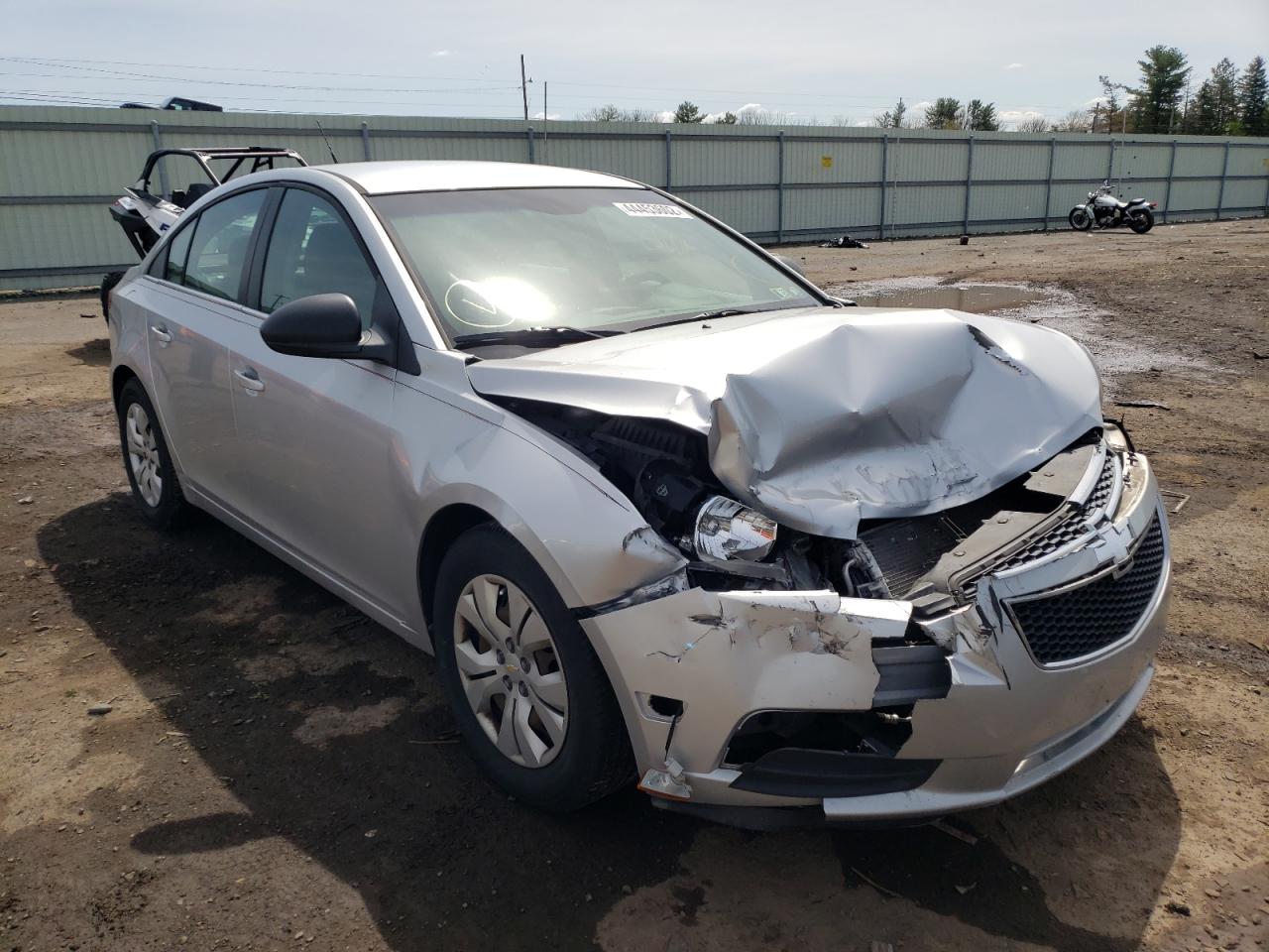 Photo 9 from auction – 2012 CHEVROLET CRUZE LS with VIN 1G1PC5SH2C7262810