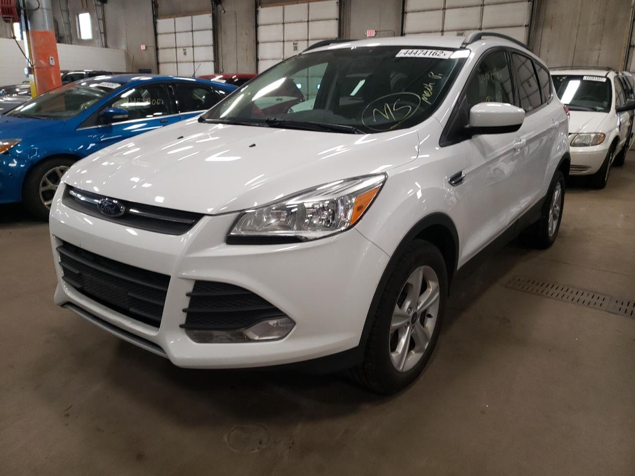 صورة رقم 2 من المزاد - 2013 FORD ESCAPE SE مع VIN 1FMCU9GX8DUD31010
