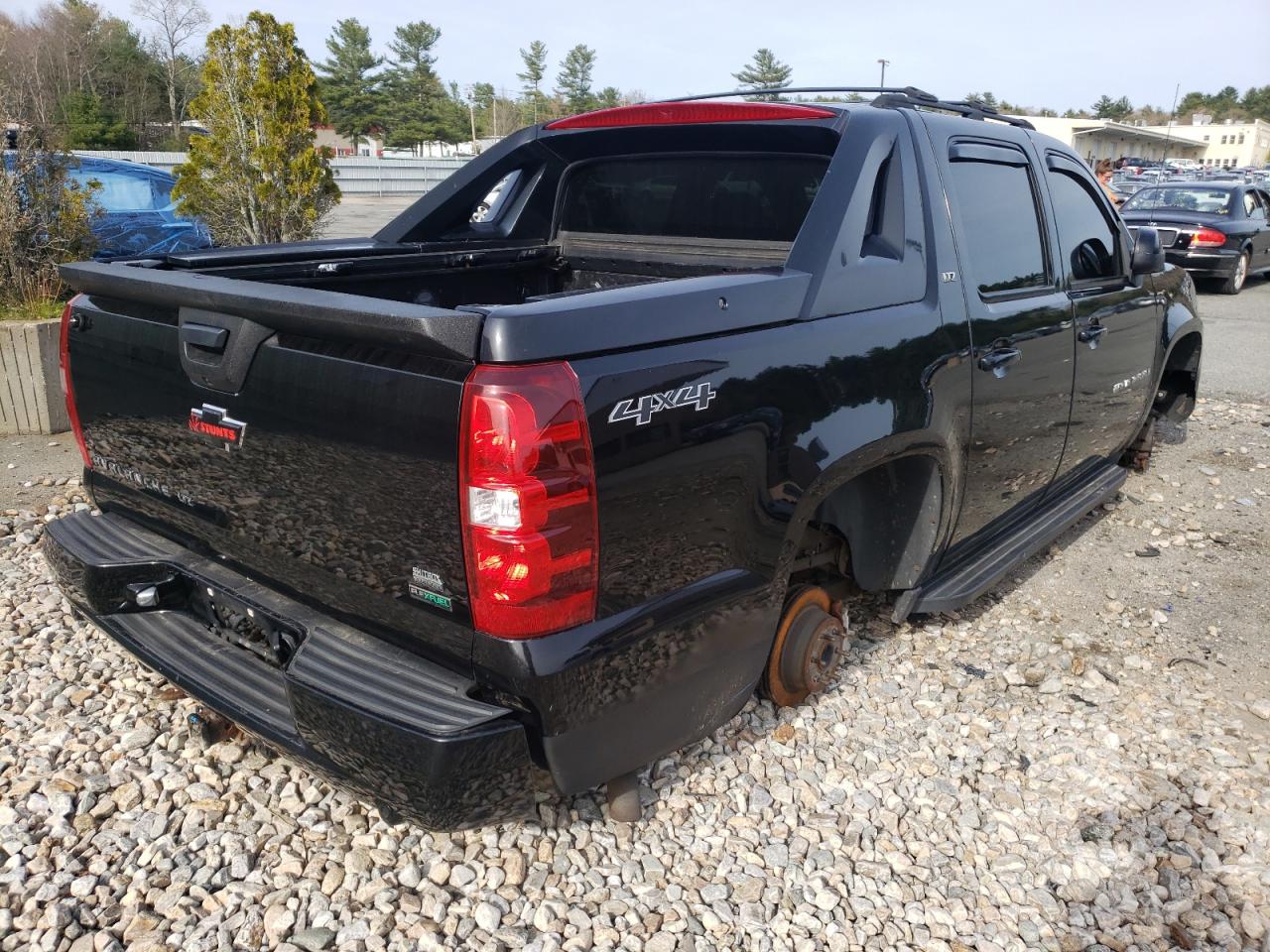 Photo 4 from auction – 2007 CHEVROLET AVALANCHE with VIN 3GNEK12327G111918