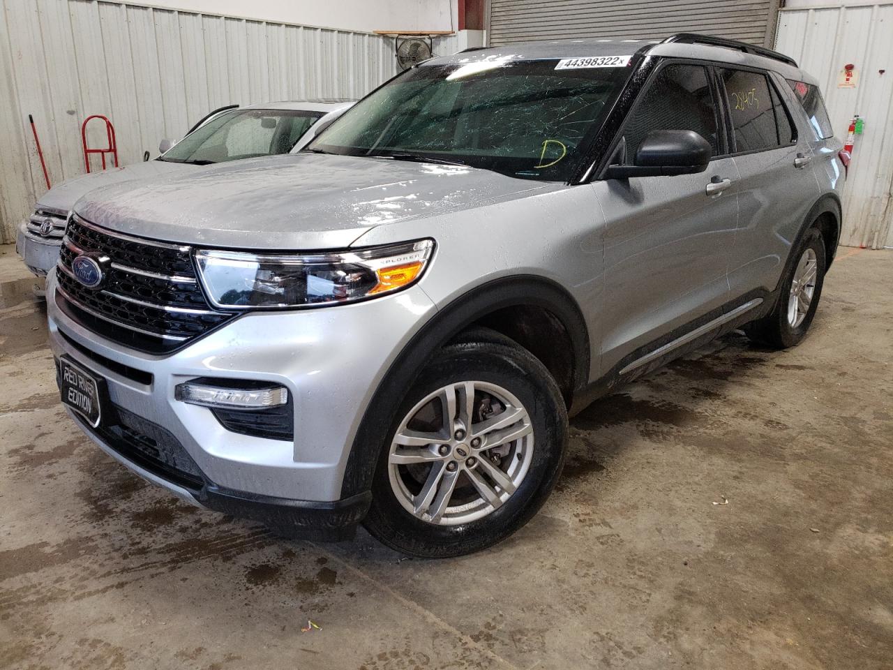 Photo 2 from auction – 2020 FORD EXPLORER X with VIN 1FMSK7DH0LGC74821