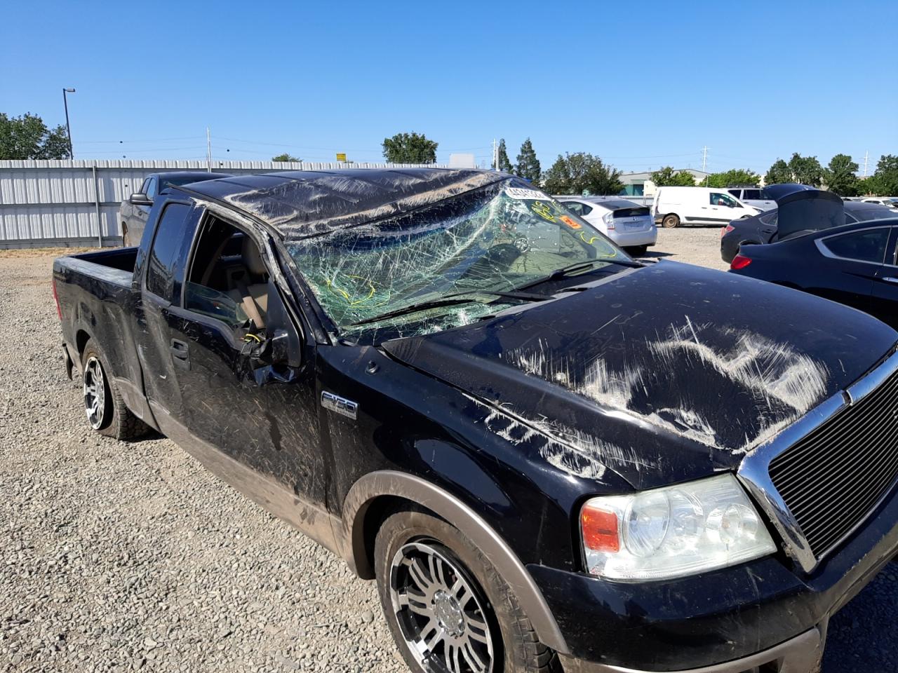 Photo 9 from auction – 2004 FORD F150 with VIN 1FTPX14594NC64395