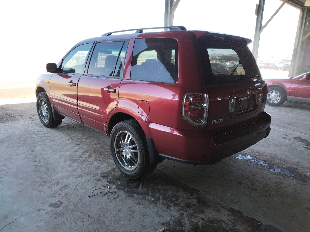 Photo 3 from auction – 2006 HONDA PILOT EX with VIN 5FNYF185X6B025666