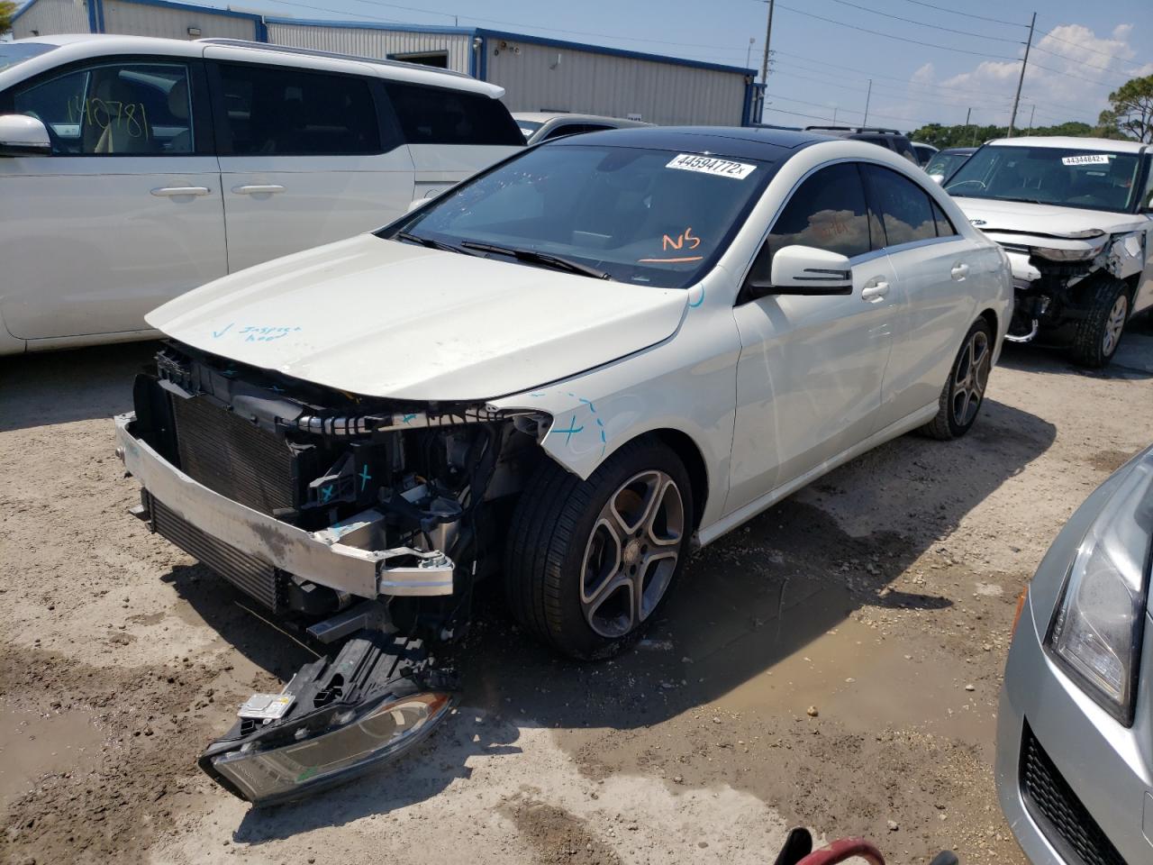 Photo 2 from auction – 2014 MERCEDES-BENZ CLA 250 with VIN WDDSJ4EB4EN158767