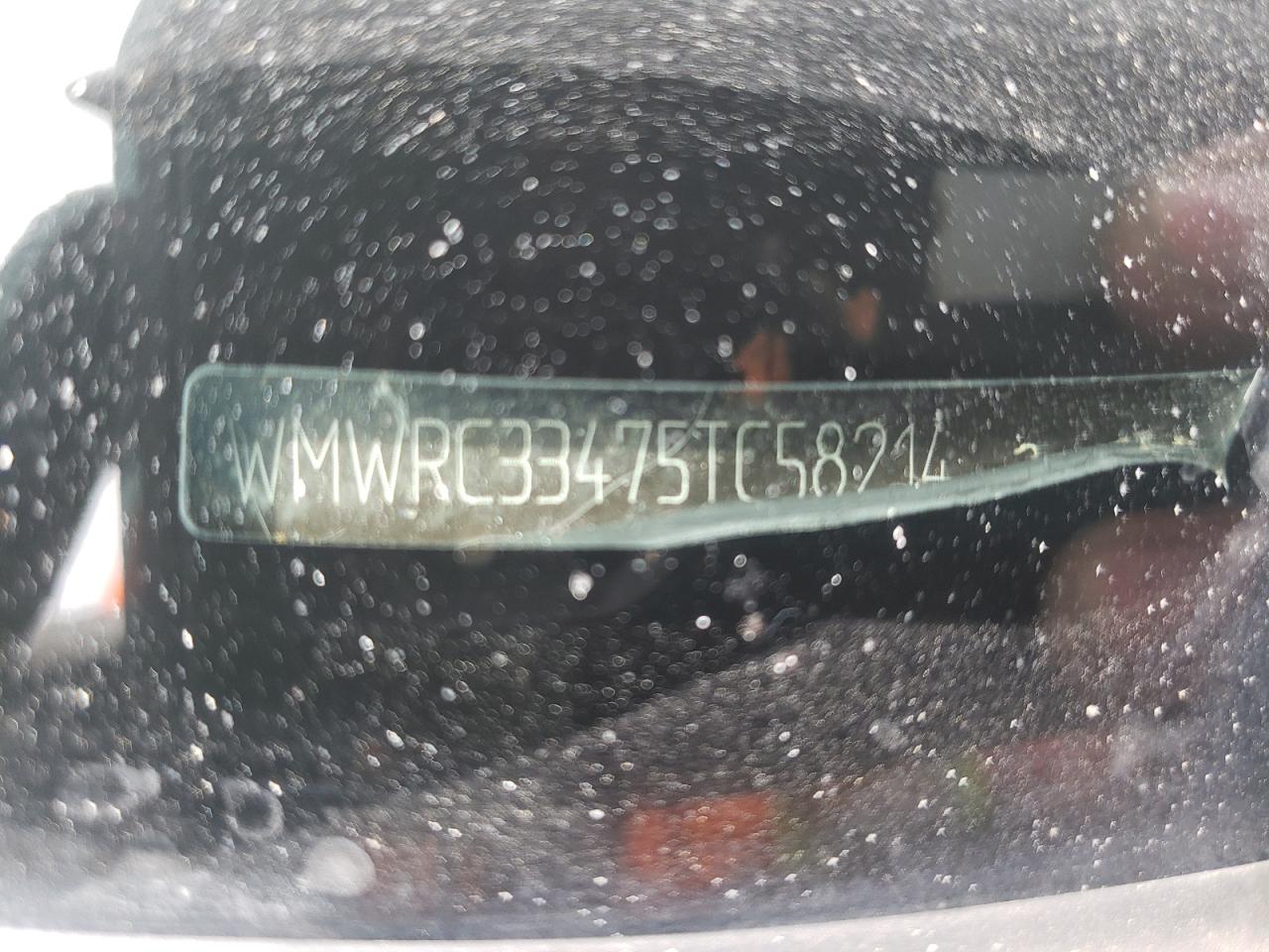 Photo 10 from auction – 2005 MINI COOPER with VIN WMWRC33475TC58214