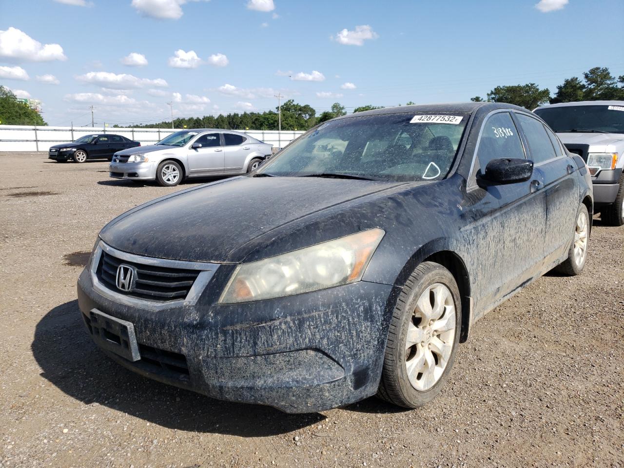 Photo 2 from auction – 2010 HONDA ACCORD EXL with VIN 1HGCP2F87AA017019