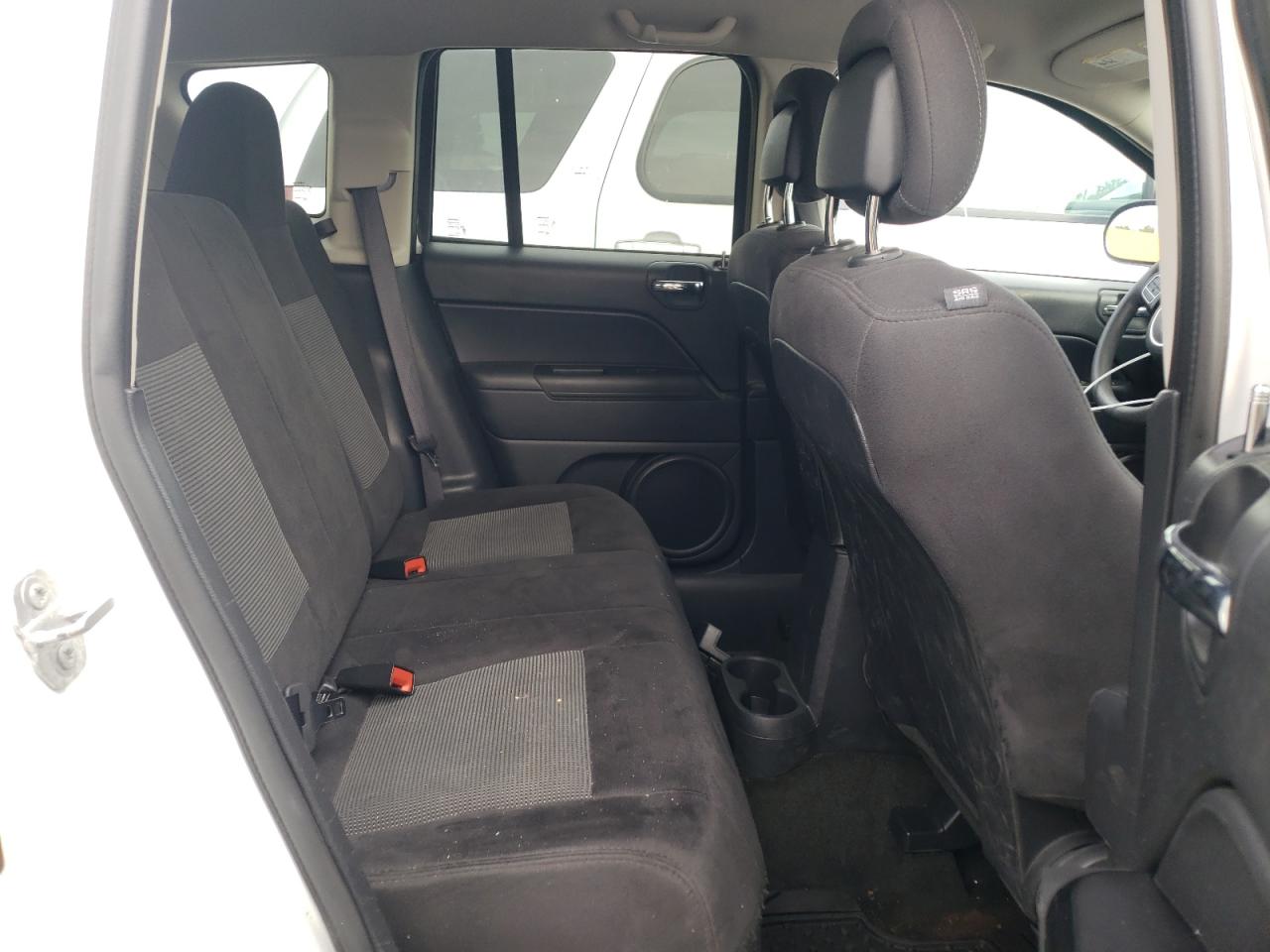 Photo 6 from auction – 2016 JEEP COMPASS SP with VIN 1C4NJCBA4GD760350