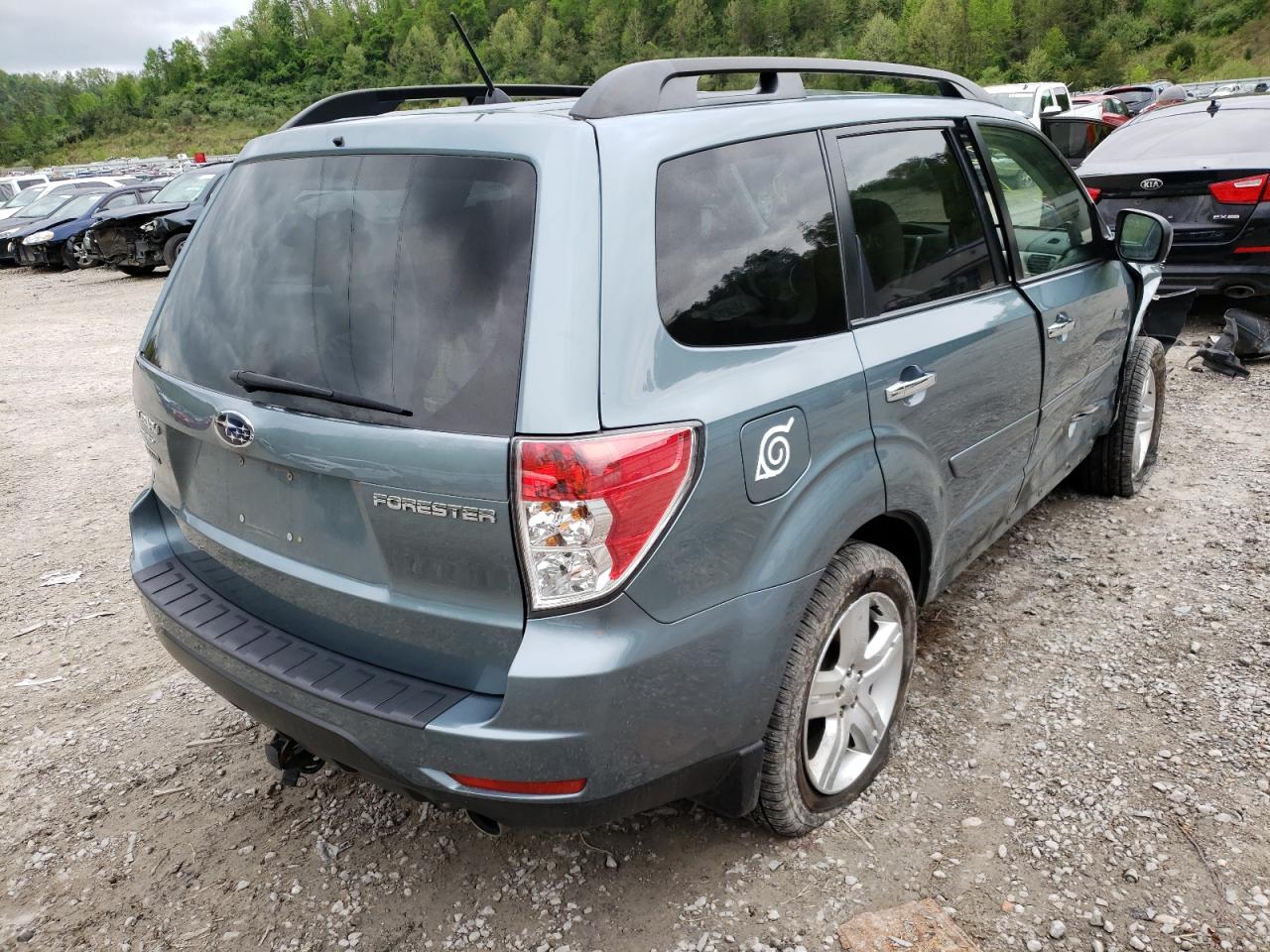 Photo 4 from auction – 2010 SUBARU FORESTER 2 with VIN JF2SH6CC3AG798143