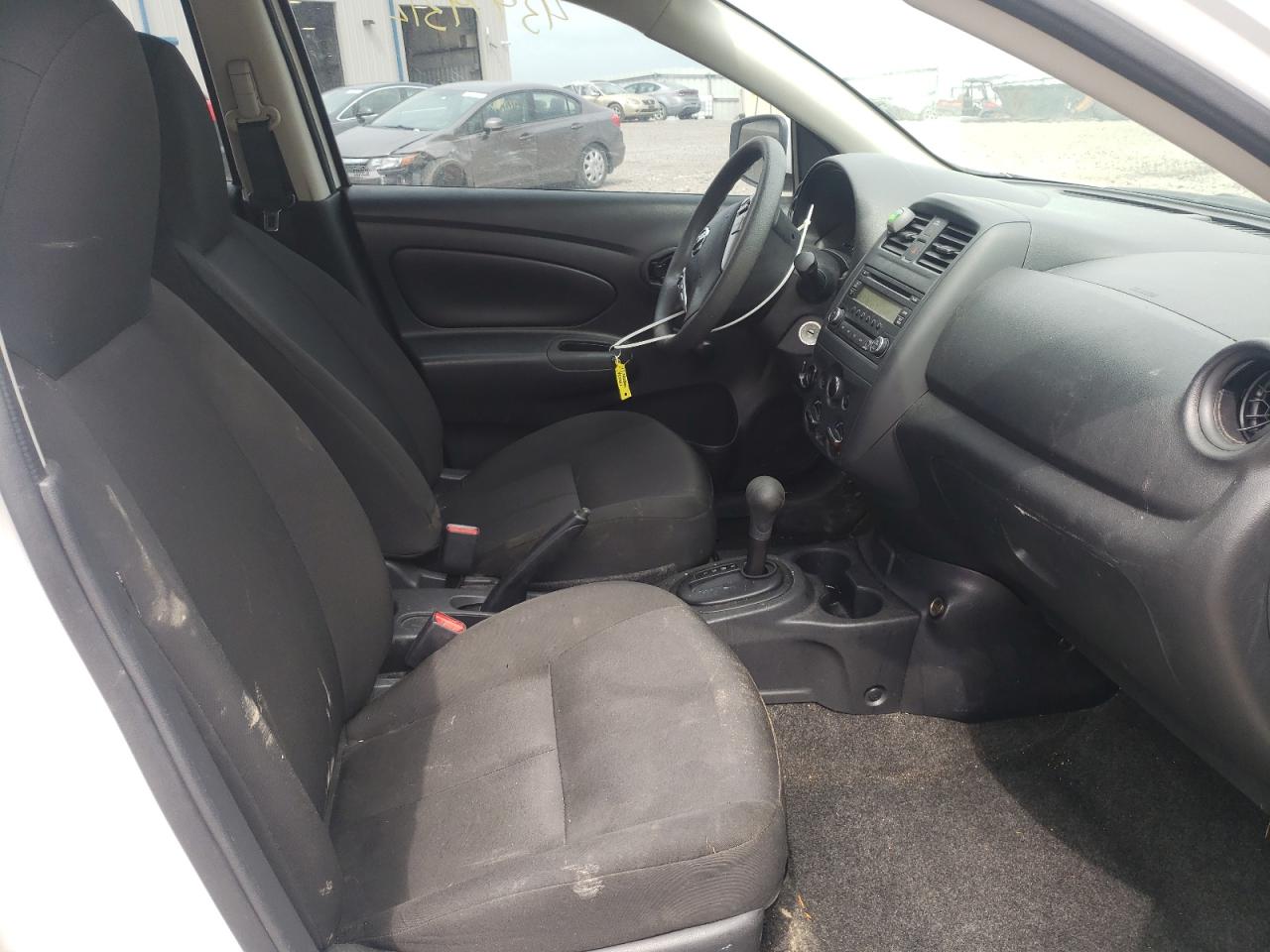 Photo 5 from auction – 2017 NISSAN VERSA S with VIN 3N1CN7AP8HL807774