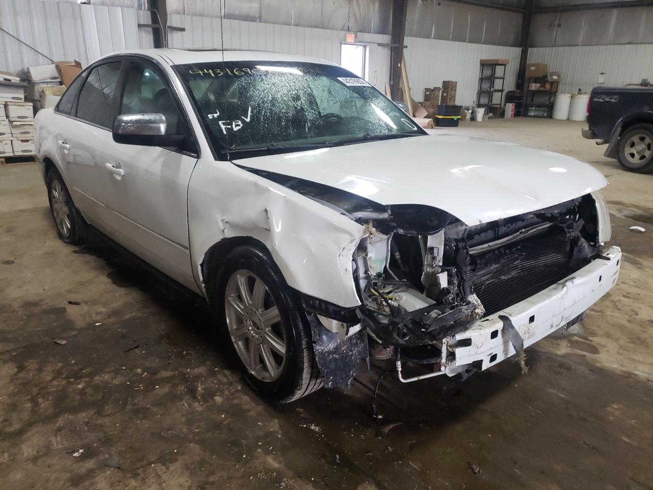 Photo 1 from auction – 2005 FORD FIVE HUNDR with VIN 1FAFP25175G171044