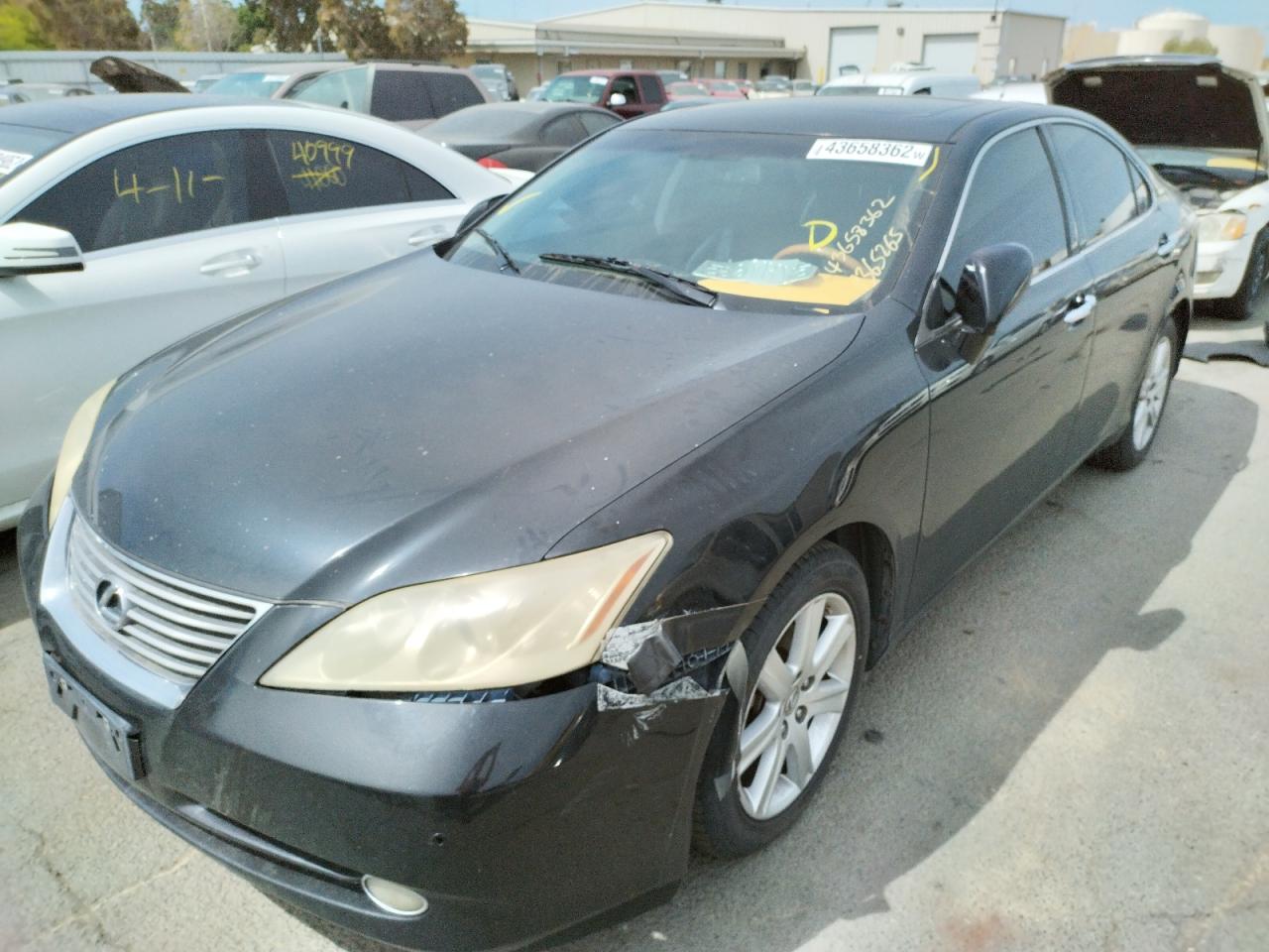 Photo 2 from auction – 2007 LEXUS ES with VIN JTHBJ46G172081475