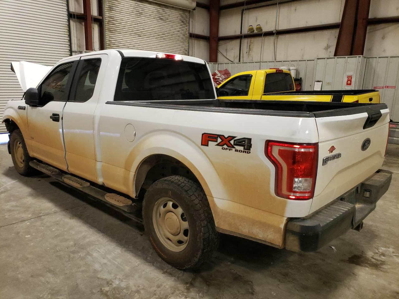 Photo 3 from auction – 2015 FORD F150 SUPER with VIN 1FTEX1EP2FKE41848