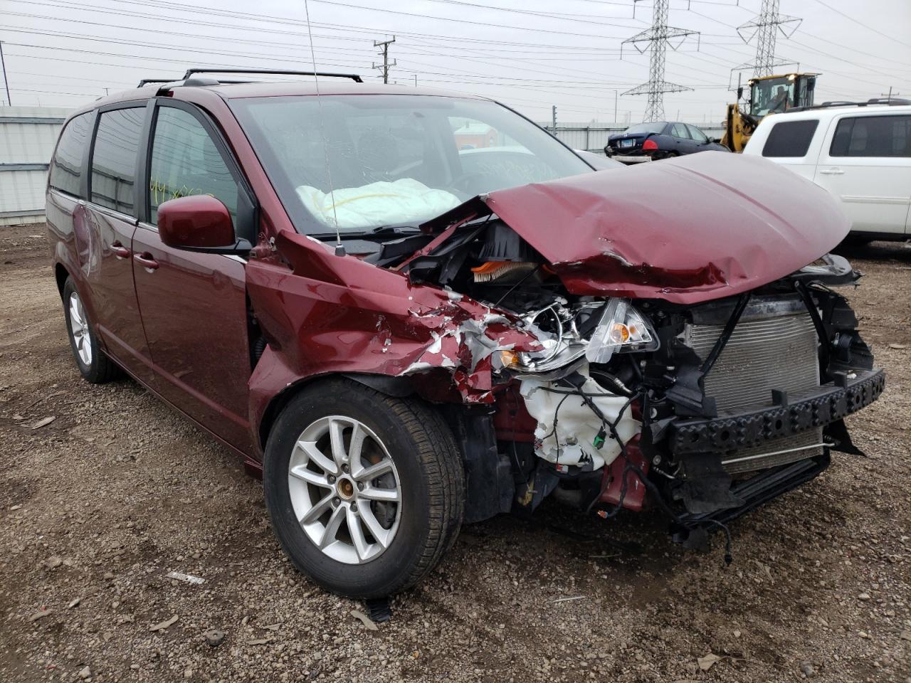 DODGE GRAND CARA 2018 with VIN 2C4RDGCG5JR242304 - Photo from auction