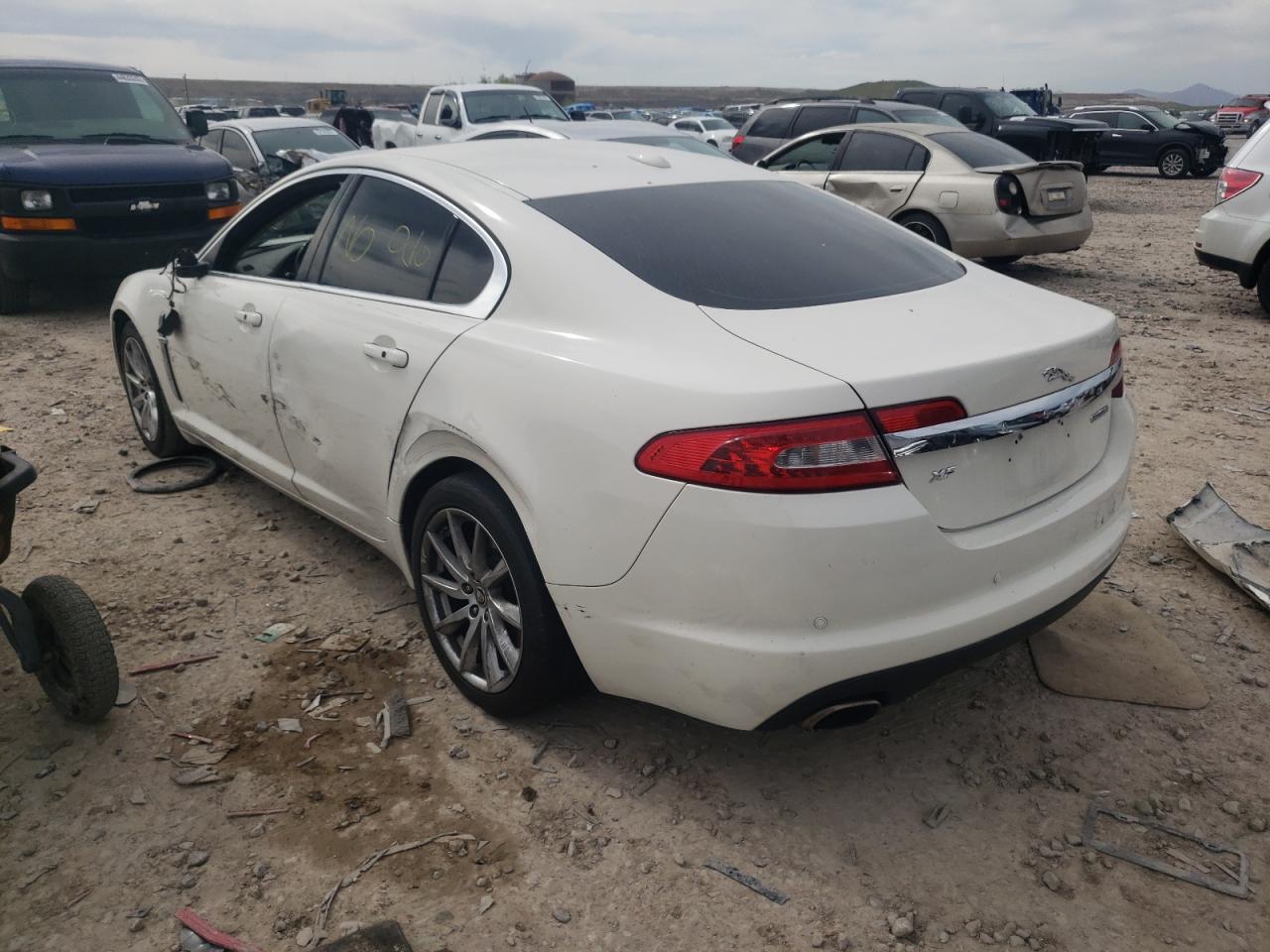 Photo 3 from auction – 2009 JAGUAR XF SUPERCH with VIN SAJWA07C591R43792
