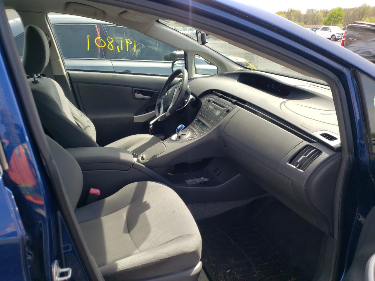 Photo 5 from auction – 2010 TOYOTA PRIUS with VIN JTDKN3DUXA0074889