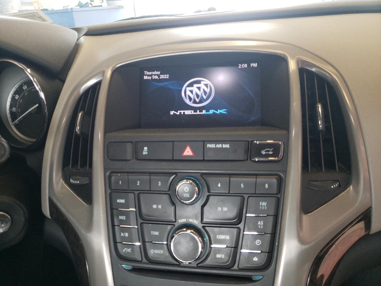 Photo 9 from auction – 2014 BUICK VERANO with VIN 1G4PP5SK2E4139662