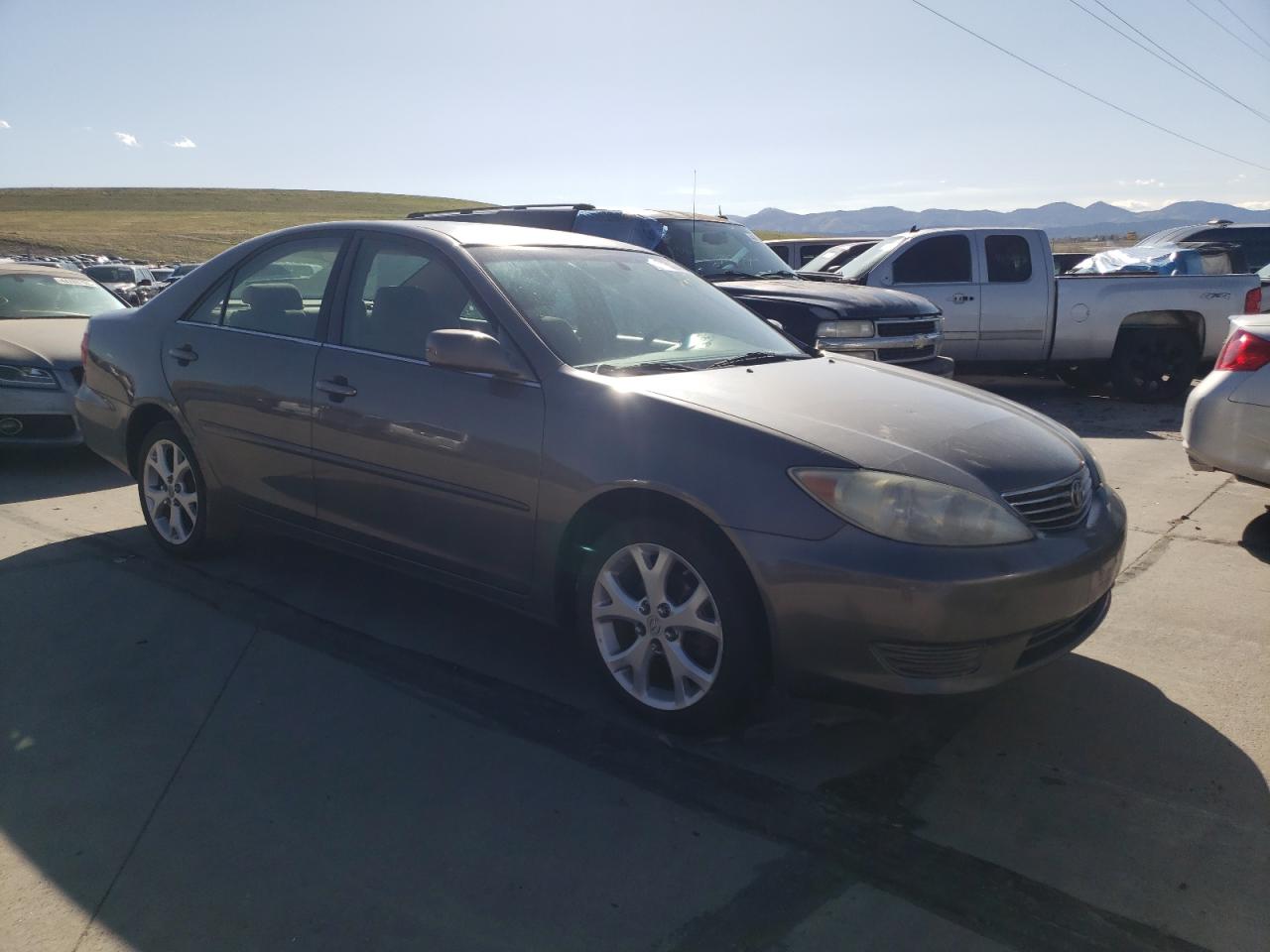 TOYOTA CAMRY LE 2005 with VIN 4T1BE32K45U503584 - Photo from auction