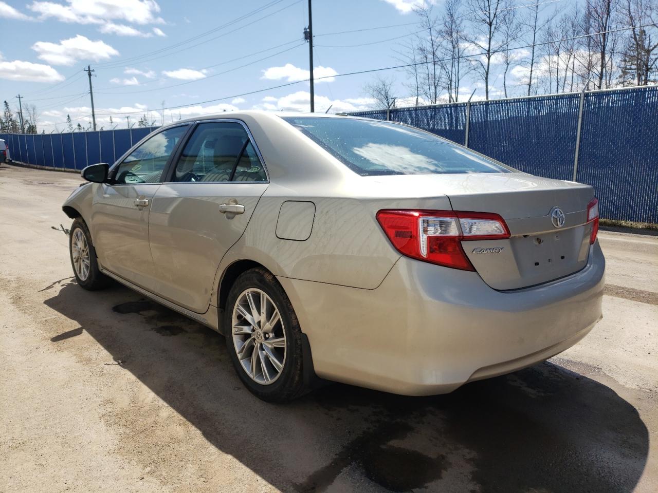 Photo 3 from auction – 2014 TOYOTA CAMRY L with VIN 4T1BF1FK3EU360140