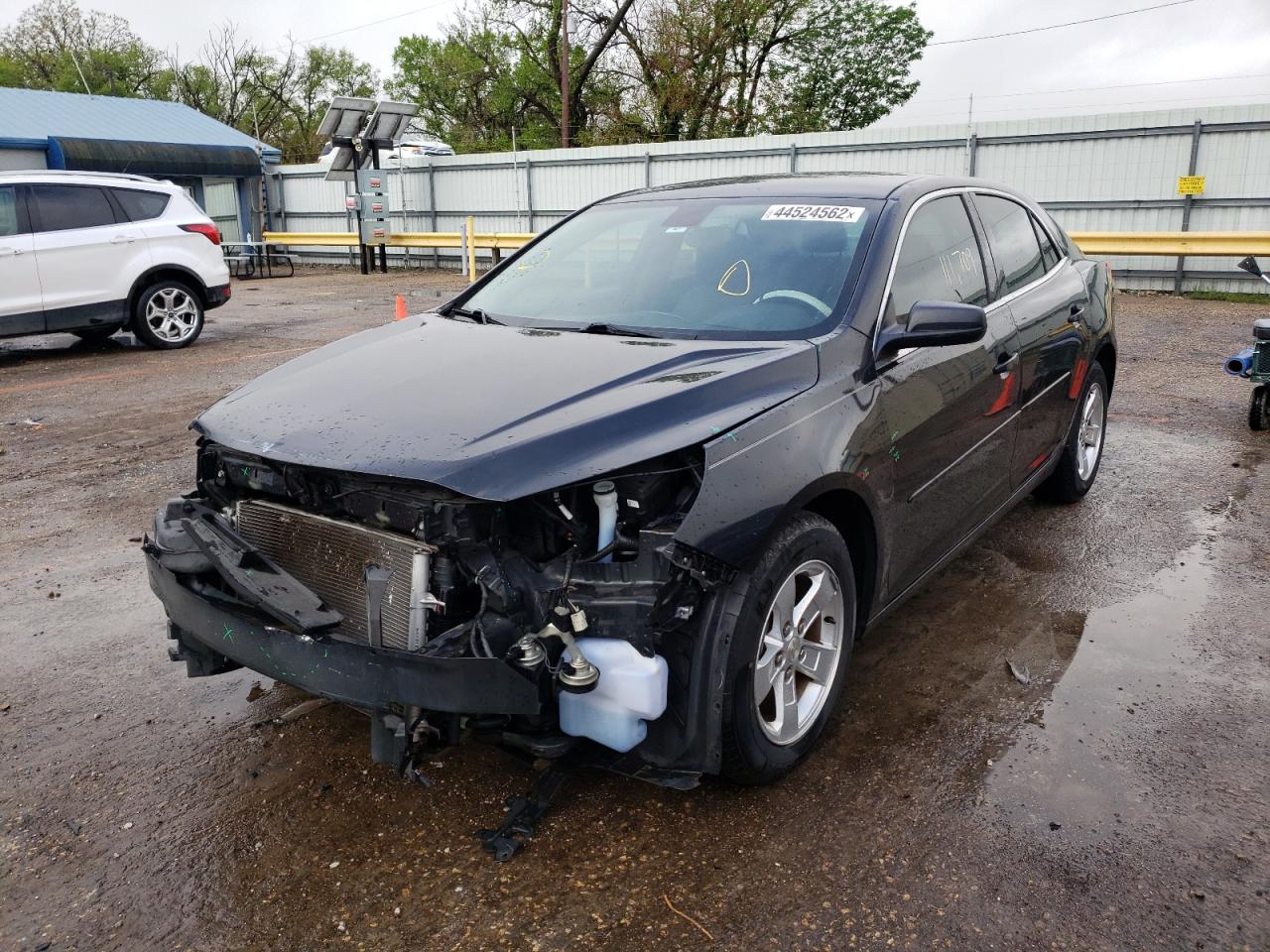Photo 2 from auction – 2015 CHEVROLET MALIBU LS with VIN 1G11B5SL4FF242453