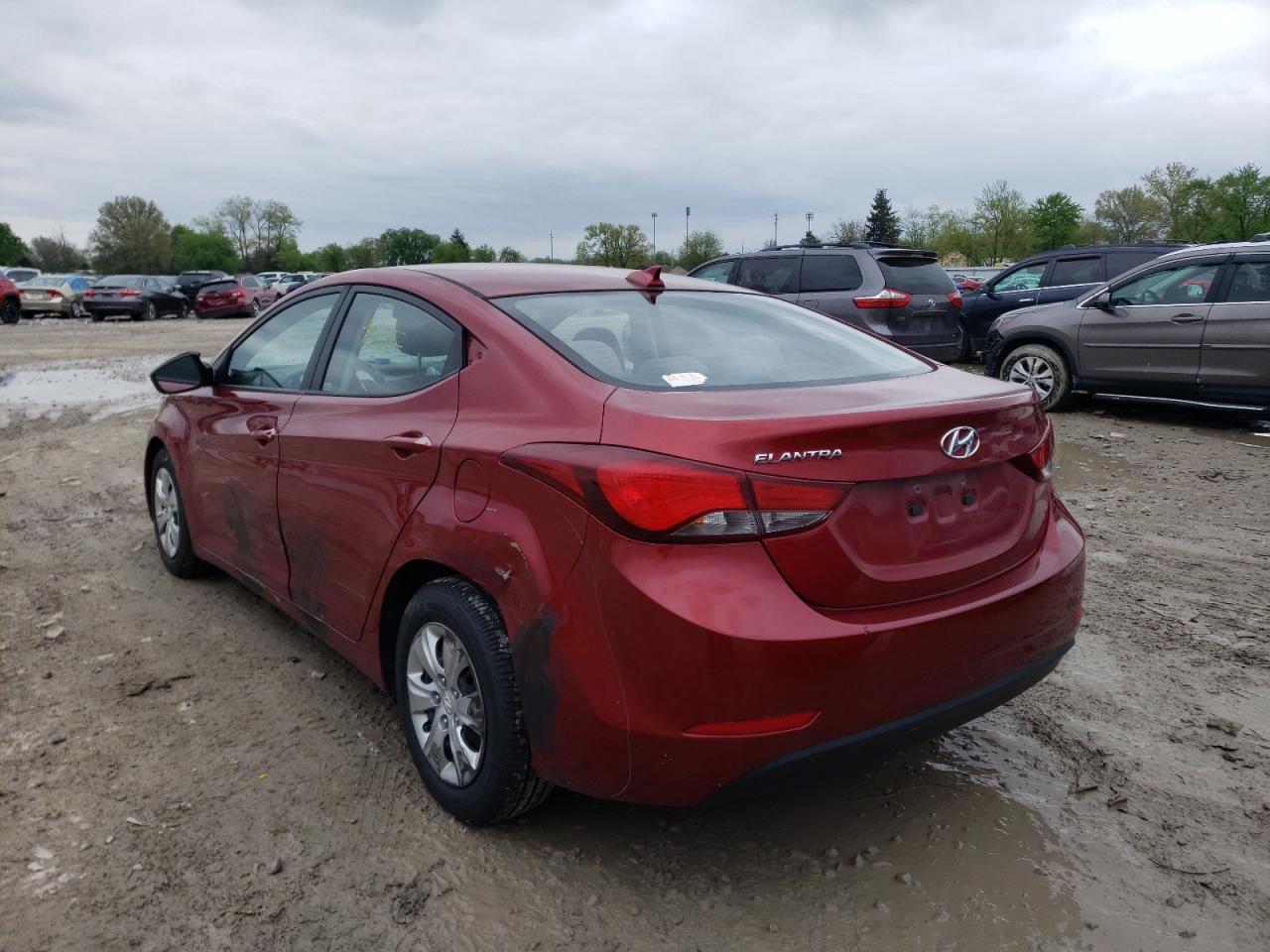 Photo 3 from auction – 2016 HYUNDAI ELANTRA SE with VIN 5NPDH4AE2GH674353