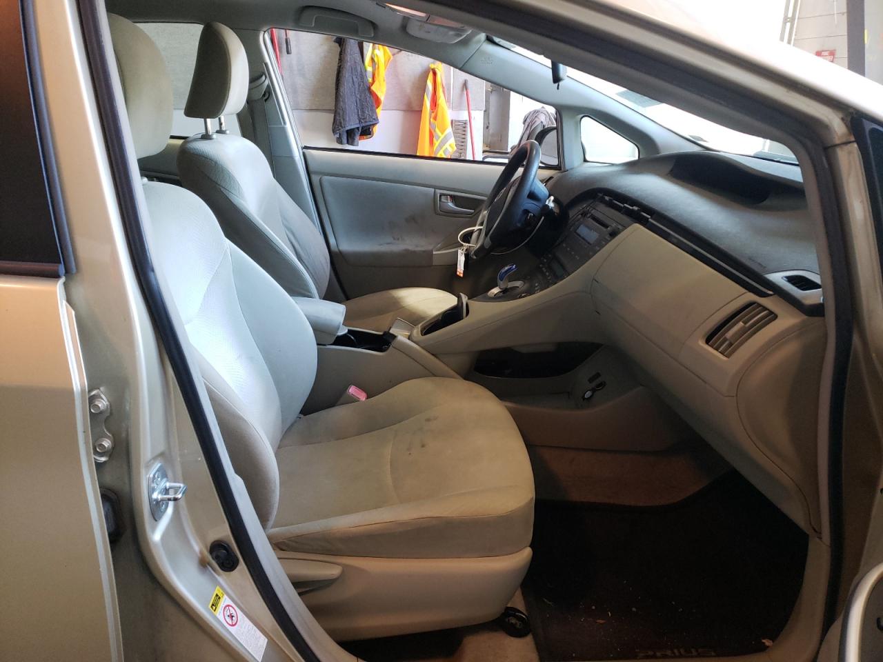 Photo 5 from auction – 2010 TOYOTA PRIUS with VIN JTDKN3DU7A0087230