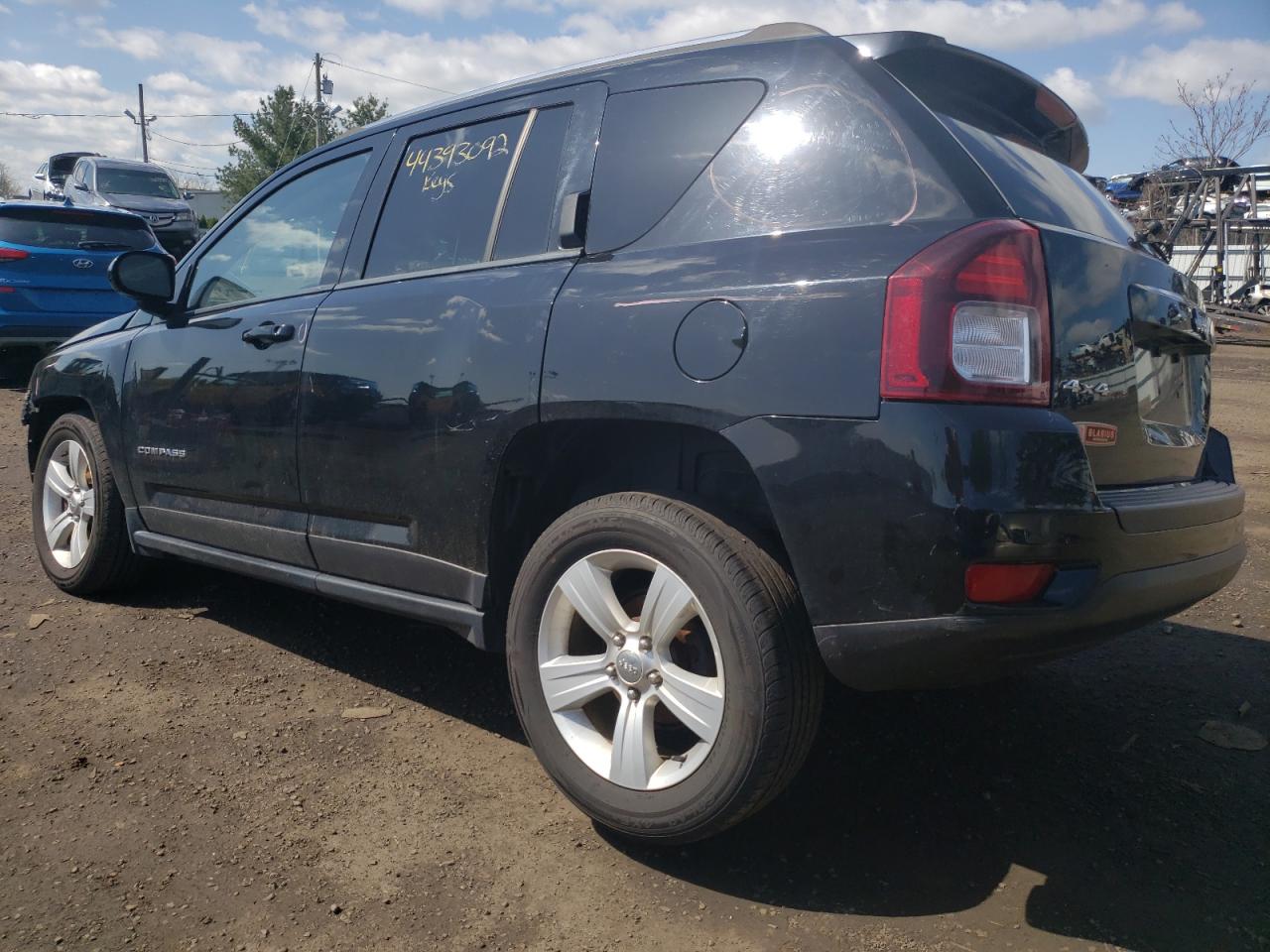 Photo 3 from auction – 2015 JEEP COMPASS LA with VIN 1C4NJDEB9FD177300