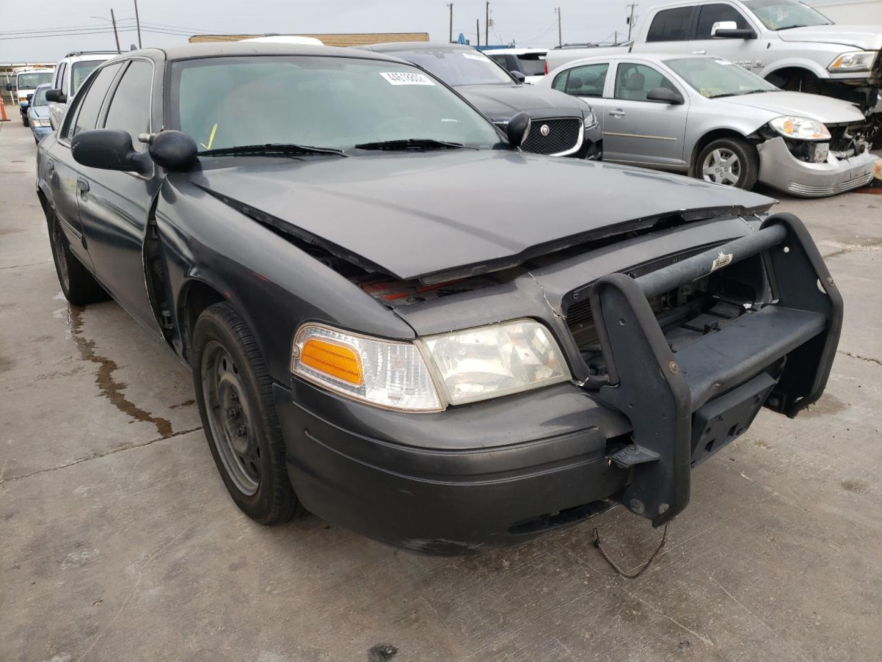 FORD CROWN VICT 2011 with VIN 2FABP7BVXBX176120 - Photo from auction